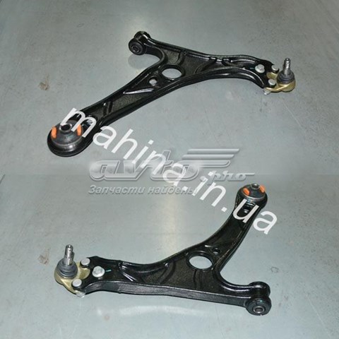 Do koszyka T112909020BA Chery Wahacz zawieszenia przedniego dolny prawy