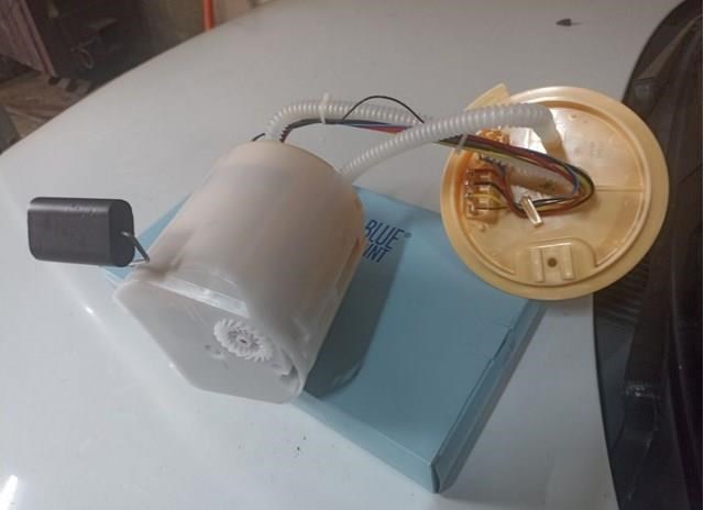  Moduł pompy paliwowej z czujnikiem poziomu paliwa Mercedes A 