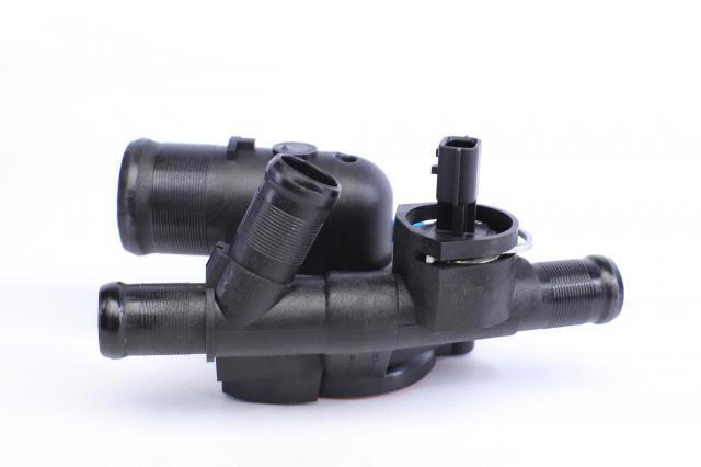 Obudowa termostatu Mahle Original TI24883 cena, od 33,71 USD