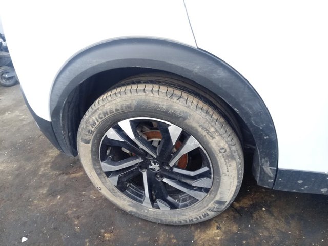 Poszerzenie (nakładka) reperaturki tylnego błotnika prawy Peugeot/Citroen 98257365XT cena, od 125,99 USD