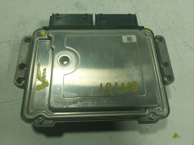 Sterownik silnika Ford Focus III kombi (CB8) (2010 - 2020) cena, od 423,46 USD