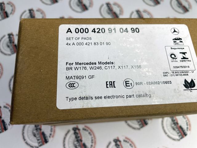 Klocki hamulcowe przednie tarczowe Mercedes A000420910490 cena, od 31,00 USD
