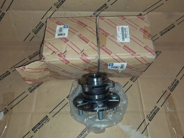 Piasta tylna 4241050042 Toyota