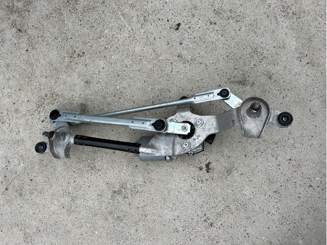 Silniczek wycieraczki szyby przedniej do HYUNDAI Sonata VIII DN8