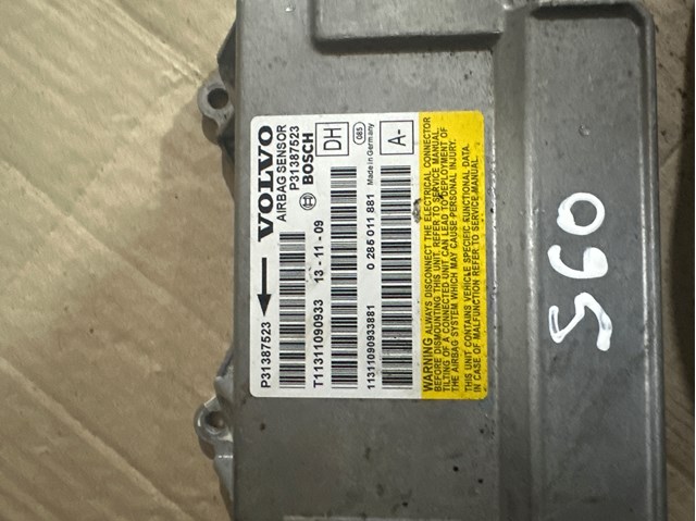 Do koszyka 31387523 Volvo 