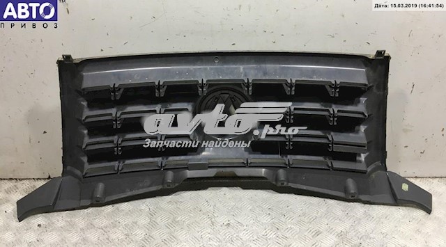 Atrapa chłodnicy 9068800085 VAG