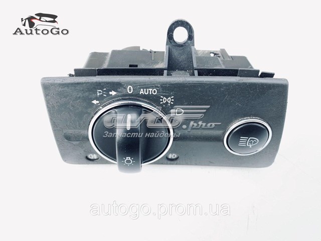 Przełącznik światła reflektorów na "torpedo" Mercedes A2115450104