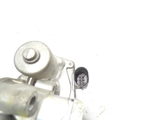 Przepustnica, komplet Ford 1828779 cena, od 91,47 USD