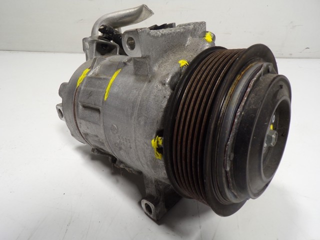 926004EB0A Renault (RVI) Sprężarka klimatyzacji