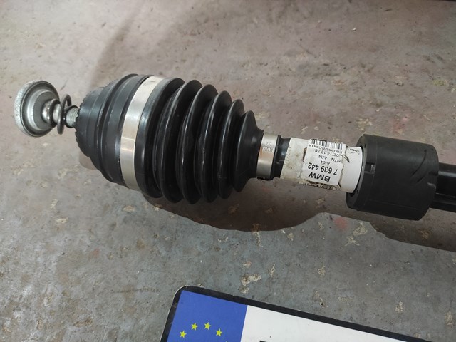 Do koszyka 31607639442 BMW Półoś napędowa przednia prawa
