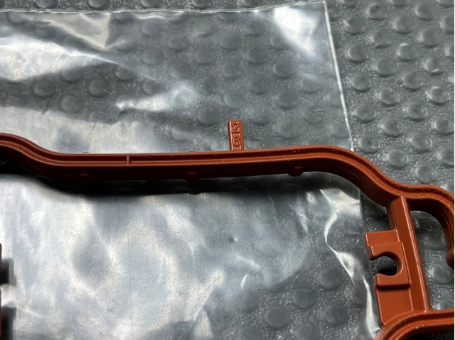 Uszczelka kolektora ssącego 06K129717A VAG