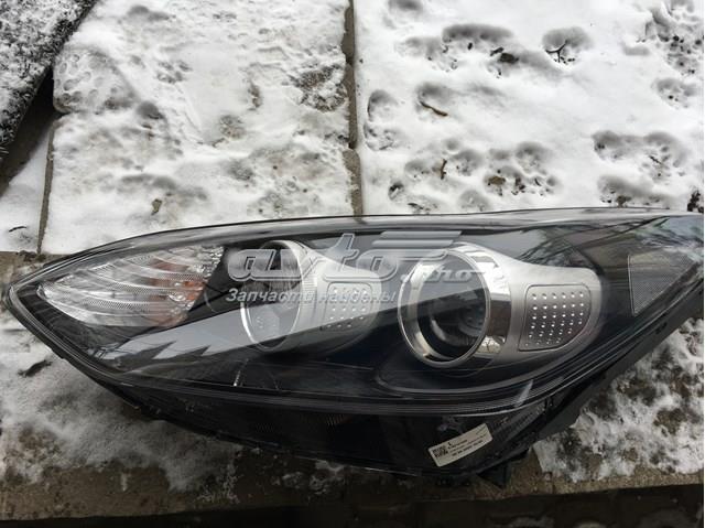 Reflektor lewy Hyundai/Kia 92101F1011