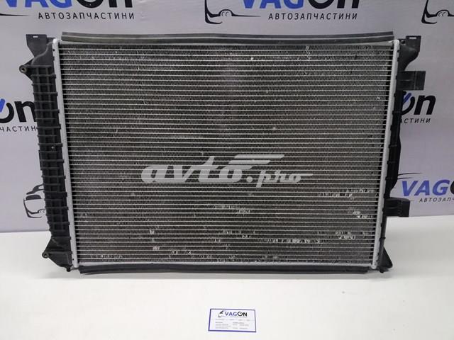 Chłodnica silnika 4B0121251 VAG