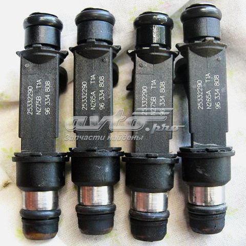 Wtryskiwacz paliwa Delphi 96334808