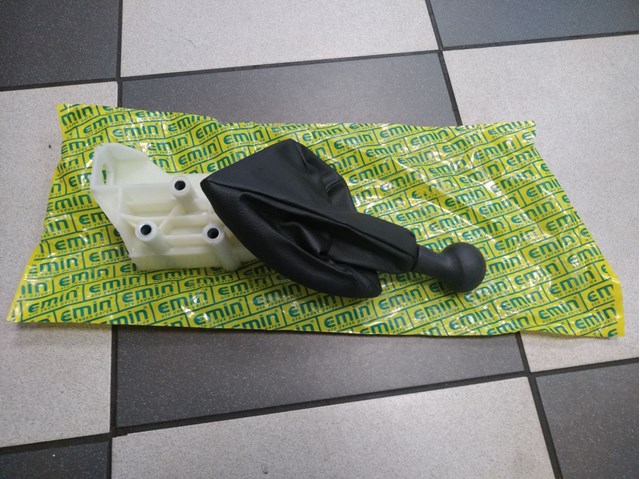 Dźwignia zmiany biegów do Fiat Doblo I 223