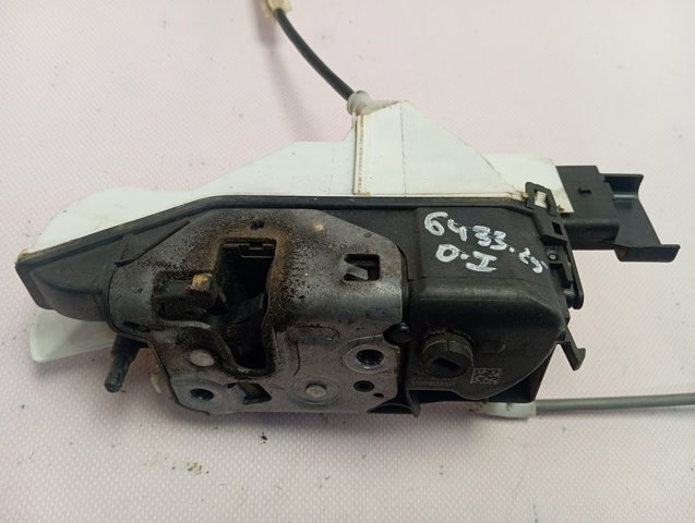 Do koszyka Zamek drzwi przednich lewych Citroen C4 Cactus 