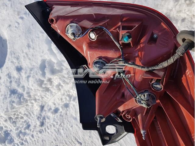 Do koszyka 26550ED025 Nissan/Infiniti Lampa zespolona tylna prawa