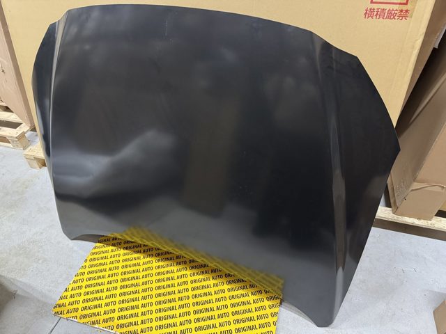 Do koszyka DKY05231XA Mazda Maska silnika