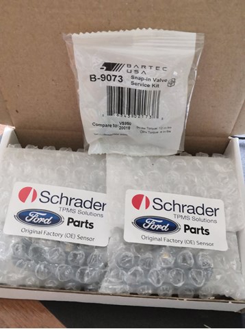 Czujnik ciśnienia w oponach Ford EV6T1A180CD cena, od 49,47 USD