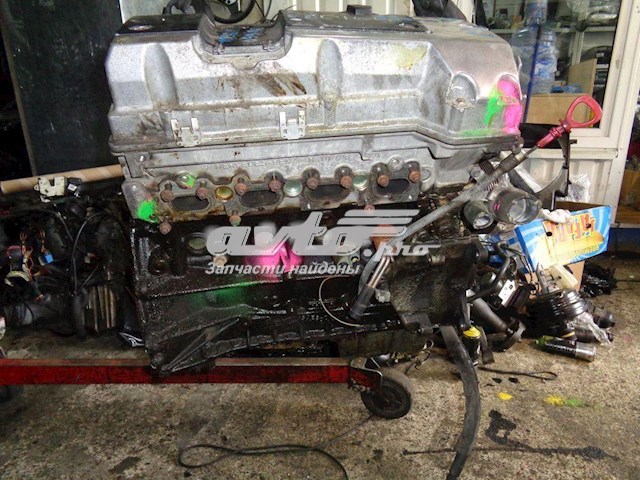 Do koszyka Silnik w komplecie Mercedes E  S124