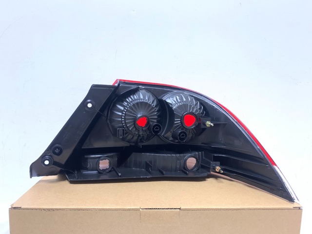 Lampa zespolona tylna lewa FP4805F1P FPS