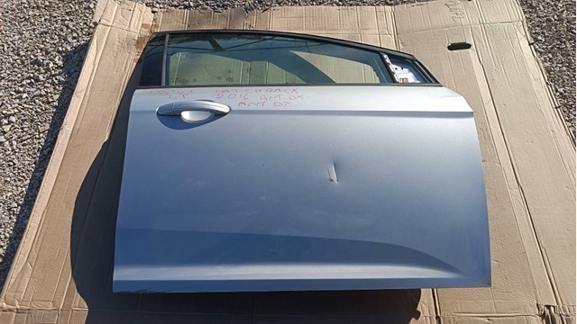 Drzwi przednie prawe Ford 2147844 cena, od 464,12 USD