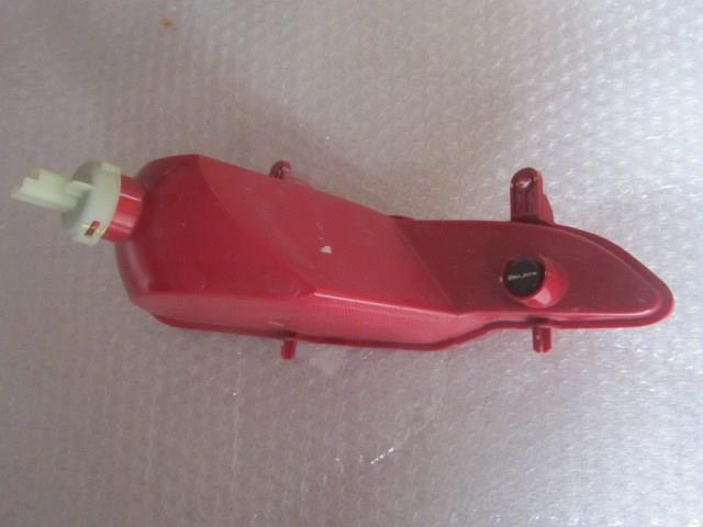 Przednia lampa przeciwmgielna tylna lewa Peugeot/Citroen 9811982980 cena, od 71,25 USD
