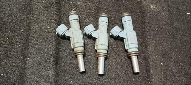 Wtryskiwacz paliwa VAG 022906031J cena, od 70,96 USD