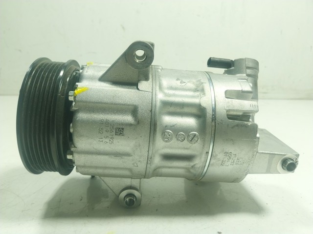 GN1119D629AC Ford Sprężarka klimatyzacji