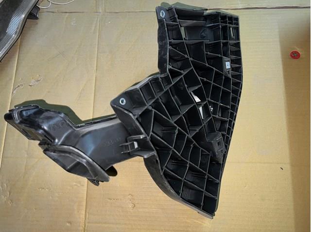 Do koszyka 5320953080 Toyota Kierownica powietrza (deflektor) chodnicy lewa