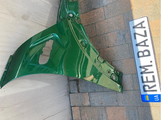  Błotnik przedni prawy MINI Cooper 