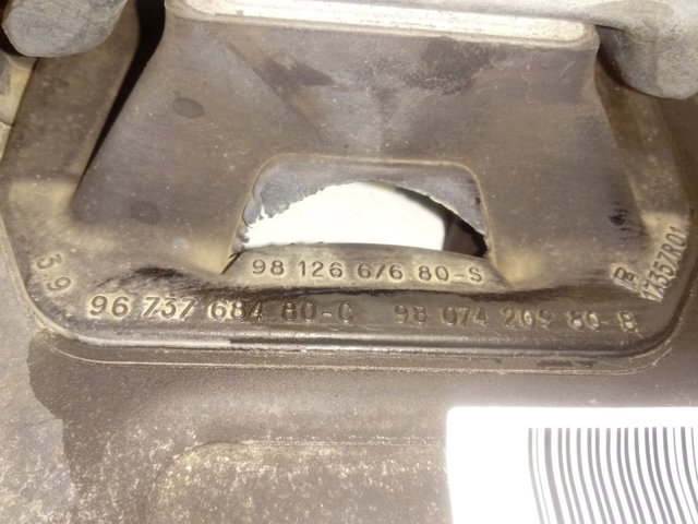 Poduszka (podpora) silnika lewa górna 9812667680 Peugeot/Citroen
