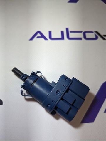 Czujnik włącznika świała stop Land Rover LR072647 cena, od 73,69 USD