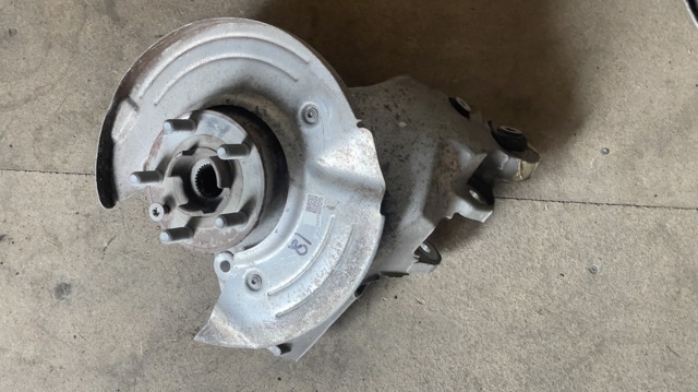 Czop (zwrotnica) tylny prawy Land Rover LR076249 cena, od 228,14 USD