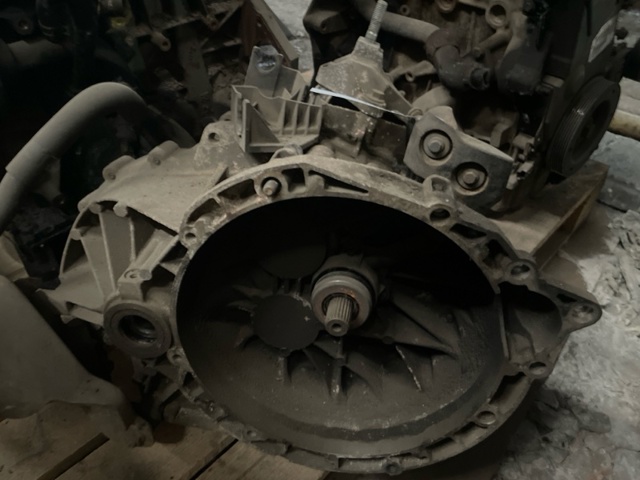 Mechaniczna skrzynia biegów w komplecie do Volvo S40 II MS
