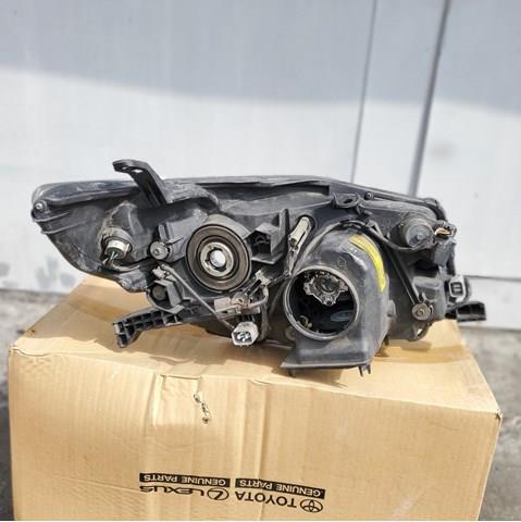  Toyota 8118560M00