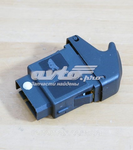 Do koszyka 8200780950 Renault (RVI) Obudowa filtra paliwa