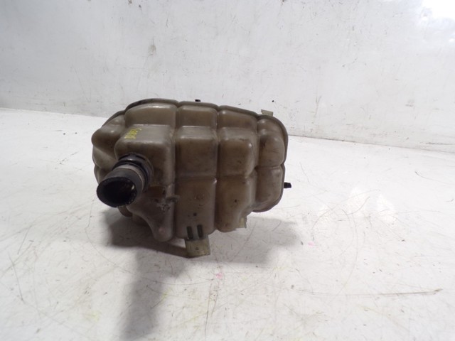 Zbiorniczek wyrównawczy układu chłodzenia VAG 4G0121403AC cena, od 85,47 USD