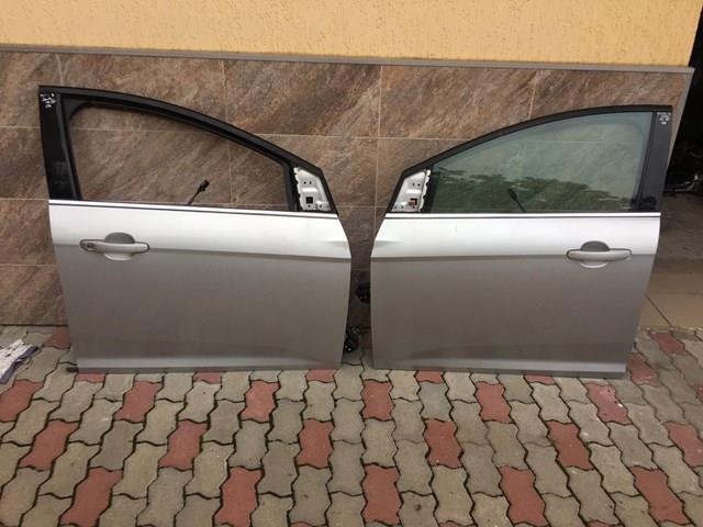 Drzwi przednie lewe Ford Focus III hatchback (CB8) (2010 - 2020) cena, od 464,12 USD