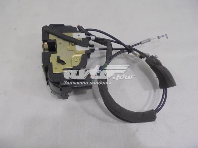 Zamek drzwi tylnych lewych do Nissan Teana  J31