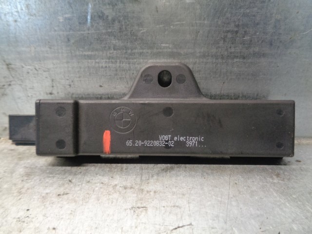 6520922083202 BMW Antena
