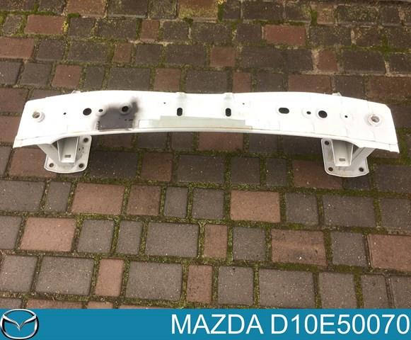 Do koszyka D10E50070 Mazda Wzmocnienie zderzaka przedniego