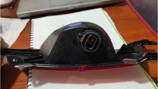 LR025149 Land Rover Przednia lampa przeciwmgielna tylna lewa