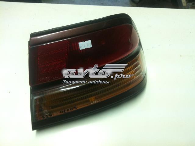 Lampa zespolona tylna prawa do Nissan Maxima  A32