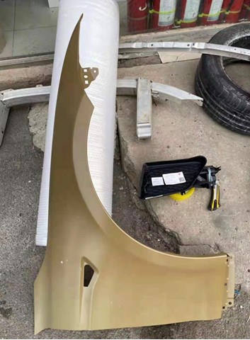 6008027E0D Tesla Motors Błotnik przedni prawy