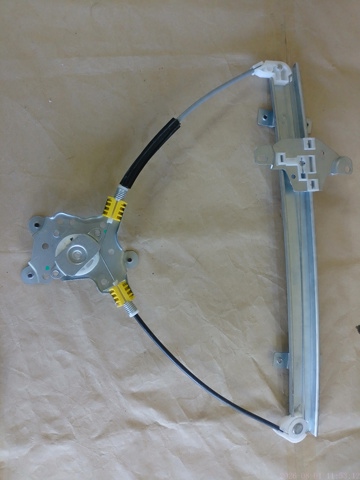 Mechanizm podnoszenia szyby drzwi przednich prawych Polcar 5265PSG2 cena, od 52,90 USD