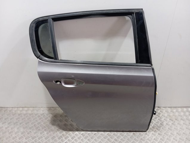 Drzwi tylne prawe Peugeot/Citroen 9802165580