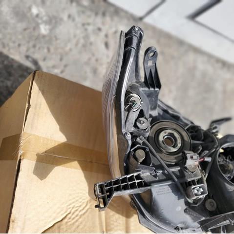 Reflektor lewy Toyota 8118560M00 cena, od 826,11 USD