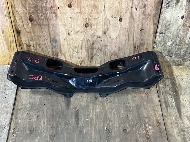 Do koszyka 20101AG001 Subaru Korpus osi przedniej