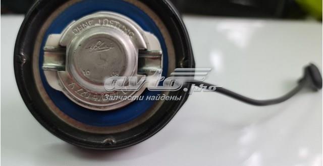 A2204700705 Mercedes Korek wlewu paliwa